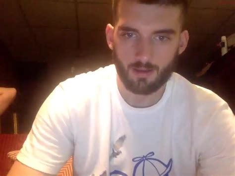 Straight Very Handsome Str Let S Gay Fan Suck ThisVid