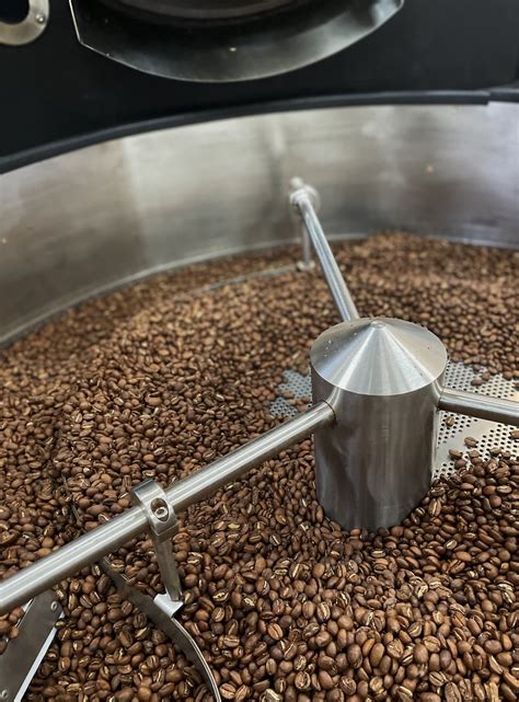 Купите свежий, зерновой кофе от Ботаника Coffee roasters