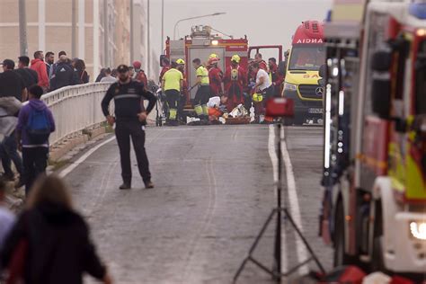 Bilder Der Flutkatastrophe Historisches Unwetter Trifft Spanien N