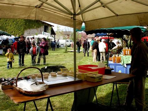 Villefagnan marché bio à la ferme de Chassagne vendredi Charente