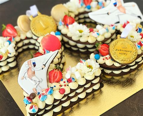 Шоколадный торт цифра для чемпиона мира по фехтованию на рапирах от www ...