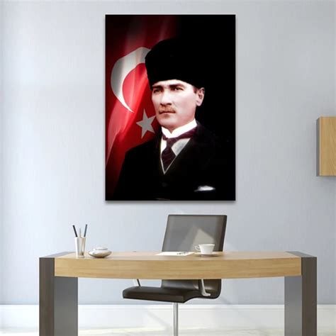 hepsiburada Koşan Türk Bayrağı Atatürk Posterli 100 x 150 cm Fiyat Arşivi