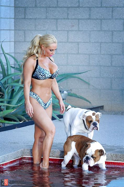 Nicole FAT CULO COCO Austin In Bathing Suit And High High Heeled Shoes ZB Porn