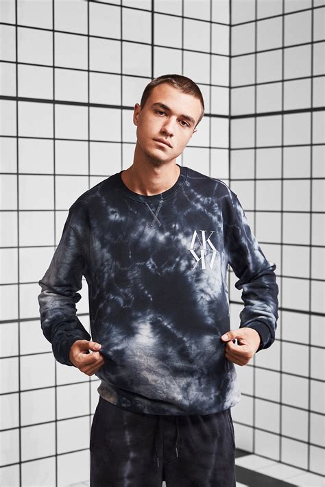 astek official  behance