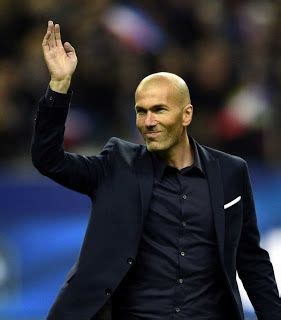 Real Madrid tenta volta imediata de Zidane após vexame na Champions