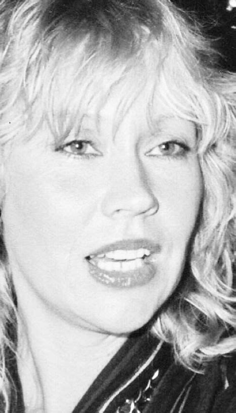 Pin By Hans29623 On ABBA Black And White Blonde Singer Agnetha