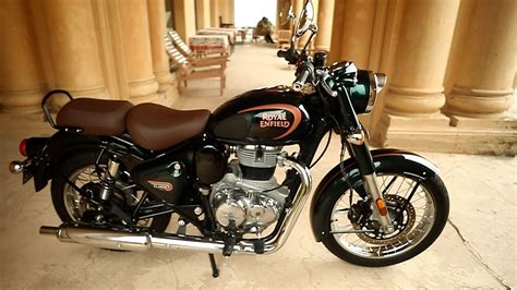 Royal Enfield Classic Stealth Black New Model Detailed Review