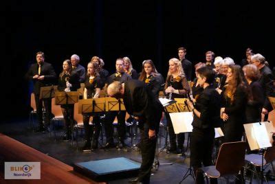 Crescendo Noordwijk Neemt Tijdens Voorjaarsconcert Afscheid Van