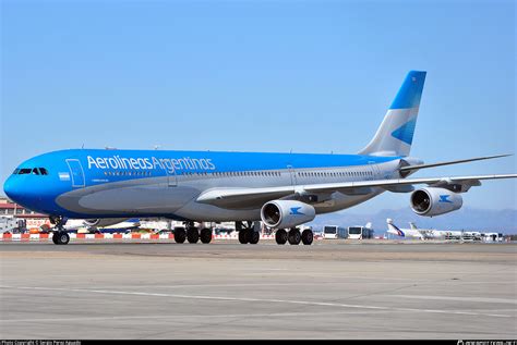 LV CSX Aerolineas Argentinas Airbus A340 313 Photo By Sergio Perez