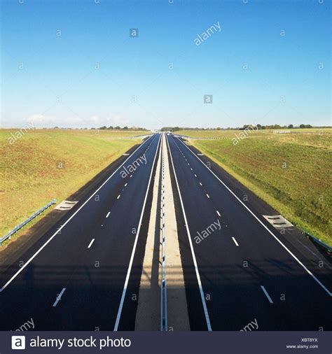 Dual Carriageway Uk Stock Photos & Dual Carriageway Uk Stock Images - Alamy