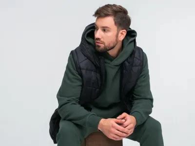 Купить спортивную одежду мужчинам