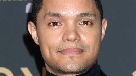 Trevor Noah Rips Joe Rogans Recent Apology