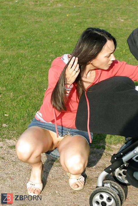 Who Wins Accidental Nudes Or Upskirts ZB Porn