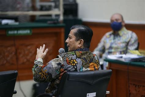 Foto Teddy Minahasa Disebut Sisihkan Sabu Untuk Undercover Buying