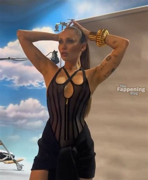 Miley Cyrus Mileycyrus Nude Leaks Onlyfans Photo Thefappening