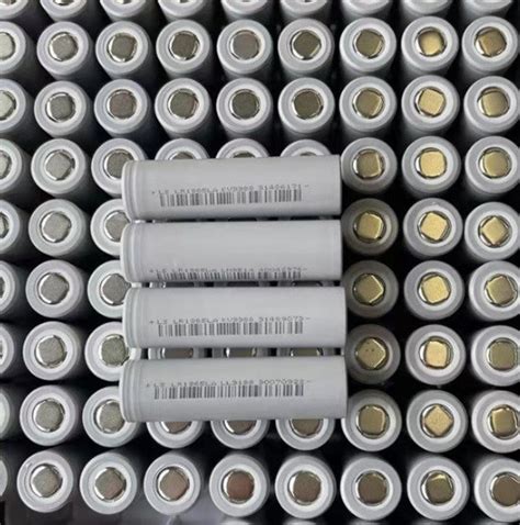 Аккумулятор 18650 высокотоковый! LS LR1865LA Li-ion 3,7V 2000 mAh 10C ...