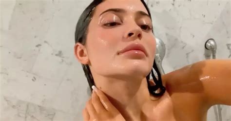 Kylie Jenner S Hottest Nude Snaps Totally Topless And Straddling While Naked Daily Star