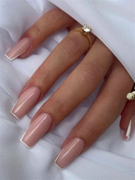 IDEAS DE UÑAS LINDAS Y ELEGANTES EN TONOS NUDE