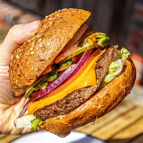 Craving A Juicy Vegan Burger Hit Up These Fast Food Chains Vegan