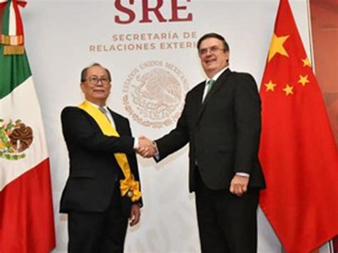 Entregan Guila Azteca A Exembajador De China En M Xico