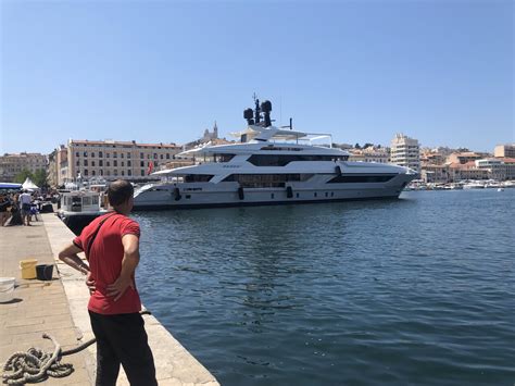 Marseille C est quoi ce bateau de luxe à 50 millions d euros sur le