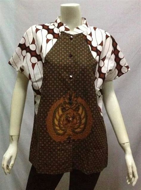 Pin Di Blouse Busana Batik Model Pakaian Gaya Model Pakaian