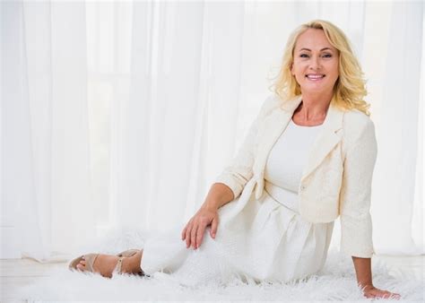 Images De Femme Mature Sexy T L Chargement Gratuit Sur Freepik