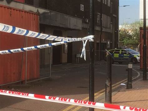 Romford Stabbing Man Knifed Outside Fiction Nightclub Uk News