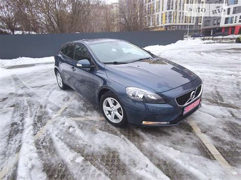 AUTO.RIA – Продам Вольво В40 2017 дизель 2.0 хетчбек бу у Львові, ціна ...