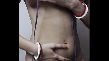 Desposlut De Tetas Grandes Se Quita Las Tangas Como Una Puta Desi Desagradable XVIDEOS