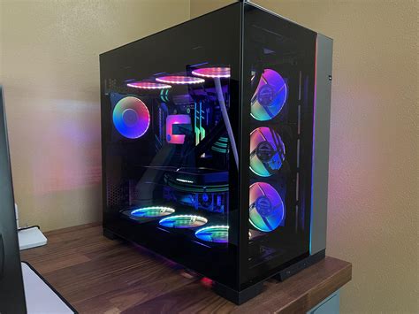 Finally got to build in an o11 dynamic evo! Harbor Grey Edition. Such ...