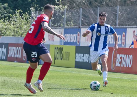 Rodrigo Pinheiro vai deixar o FC Porto B para ser reforço na I Liga