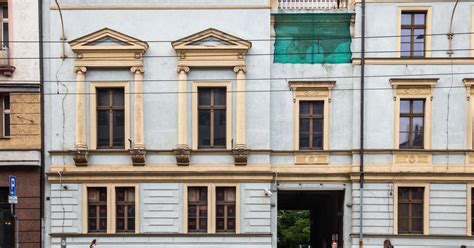 Teatr Capitol sprzedaje zabytkowy budynek Cena to ponad 8 milionów zł