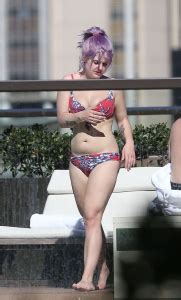 Kelly Osbourne Red Bikini Sydney Th April X Hq Phun Org Forum