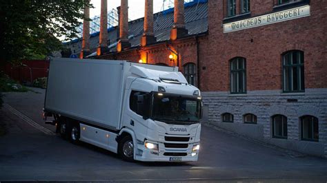 Scania Introduces Its First Commercial Plug In Electric Truck Range