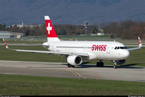 HB JLT Swiss Airbus A320 214 WL Photo By Jerome Chauvin ID 378023