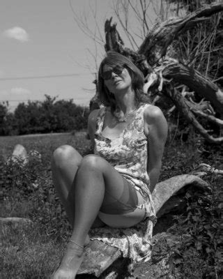 UK Stockings And Girdles MILF Porn Pictures XXX Photos Sex Images