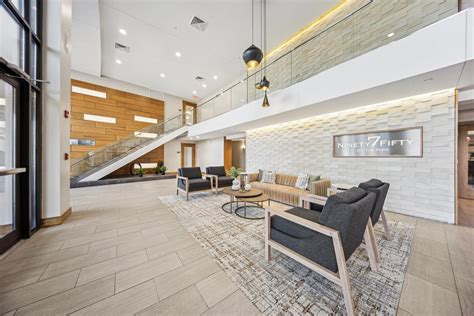 Luxury Apartments in Orland Park, IL | Ninety7Fifty on the Park