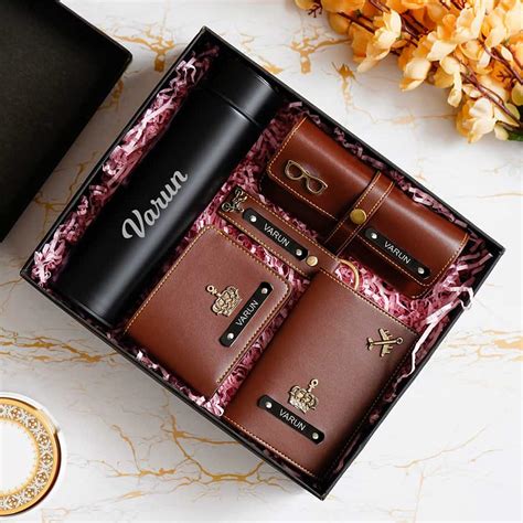 Customized Men Wallet Personalised Leather Wallet Combos By Homafy