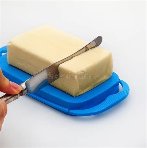 Buter im butterdish stockfoto. Bild von lebensmittelgeschäft - 16238546