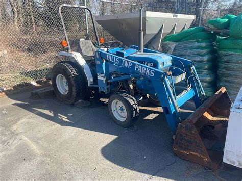 Ford Tractor Online Government Auctions of Government Surplus | Municibid