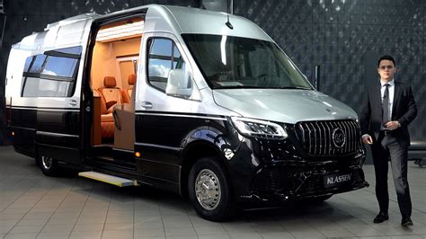 Mercedes Luxury Van 