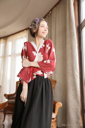 Mila Azul Set Walking With Naked Mila Tokyodoll Lustweek MilaA Porn Pic