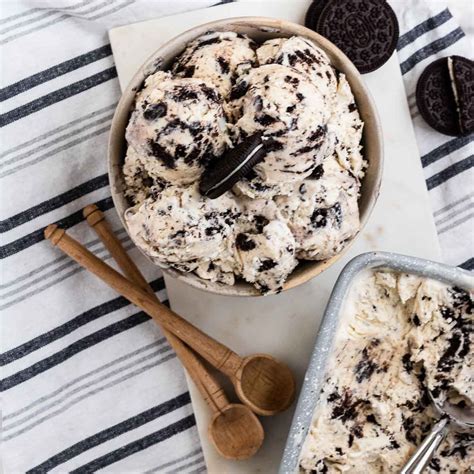 Oreo Ice Cream Recipe | No Churn Ice Cream - Piper Cooks