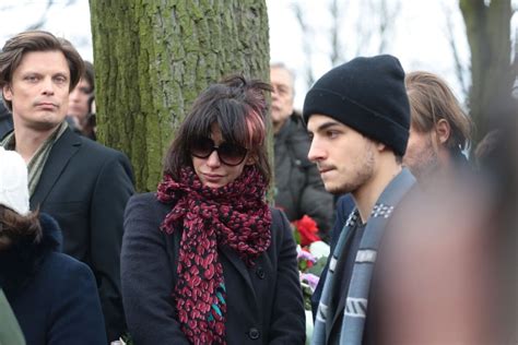 Photo Sophie Marceau Avec Son Fils Vincent Aux Obs Ques De Son Ex