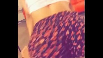 Honeymoe Twerking Close Up XVIDEOS