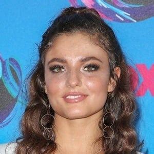 Jade Chynoweth - Age, Family, Bio | Famous Birthdays