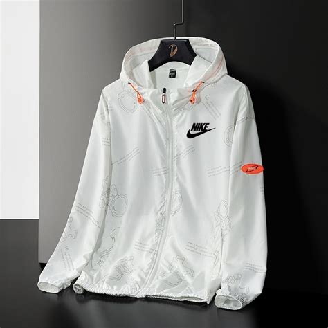 Ветровка Nike - купить с доставкой по выгодным ценам в интернет ...