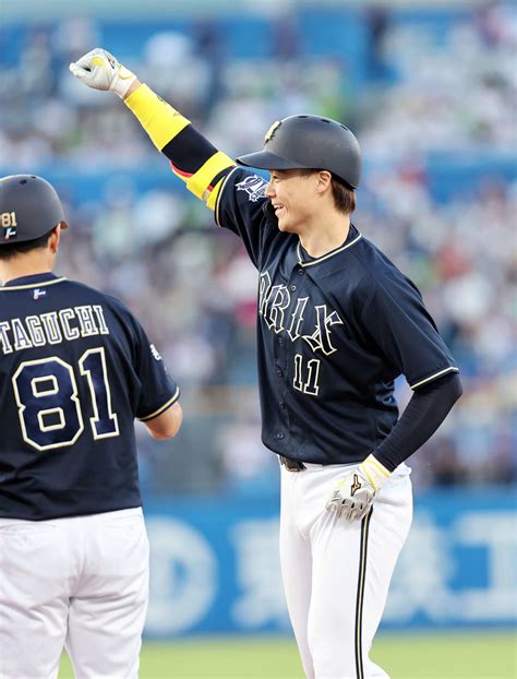 【オリックス】「9番投手」山崎福也が先制打！二刀流で活躍した日本シリーズ“再現” プロ野球写真ニュース 日刊スポーツ