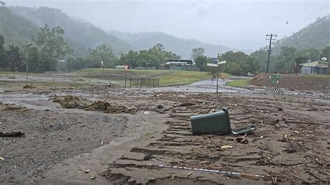 Roads reopen after north Qld region hit hard by cyclone